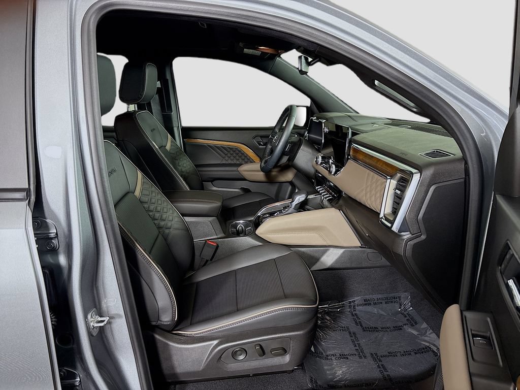 Certified 2025 GMC Canyon Denali AWD/4WD image 33