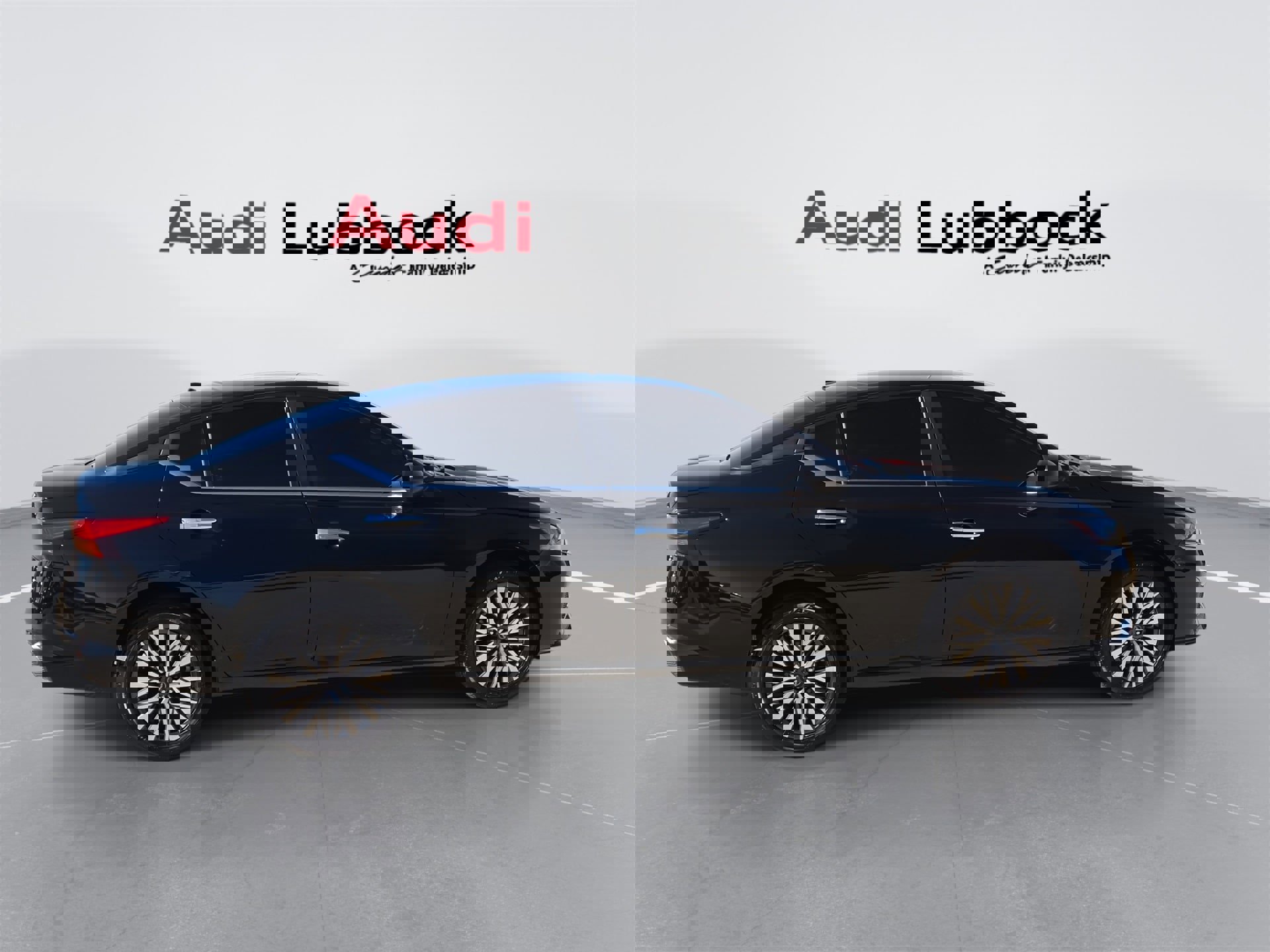 Used 2024 Nissan Altima 2.5 SV image 9