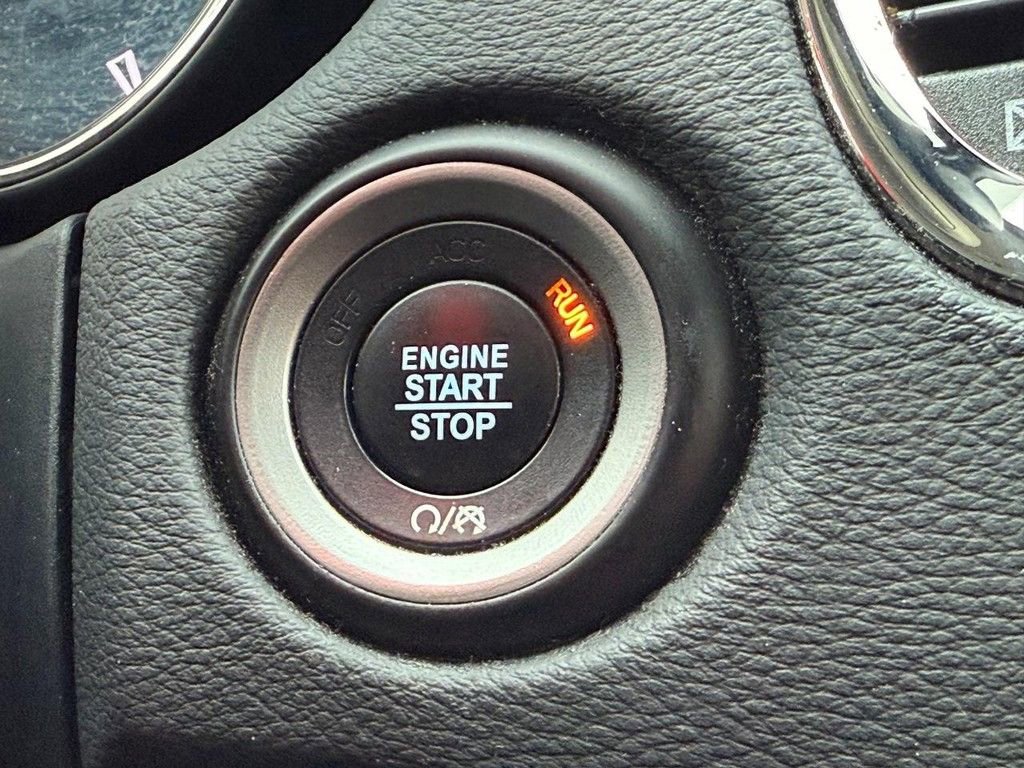 Used 2018 Dodge Durango GT image 17