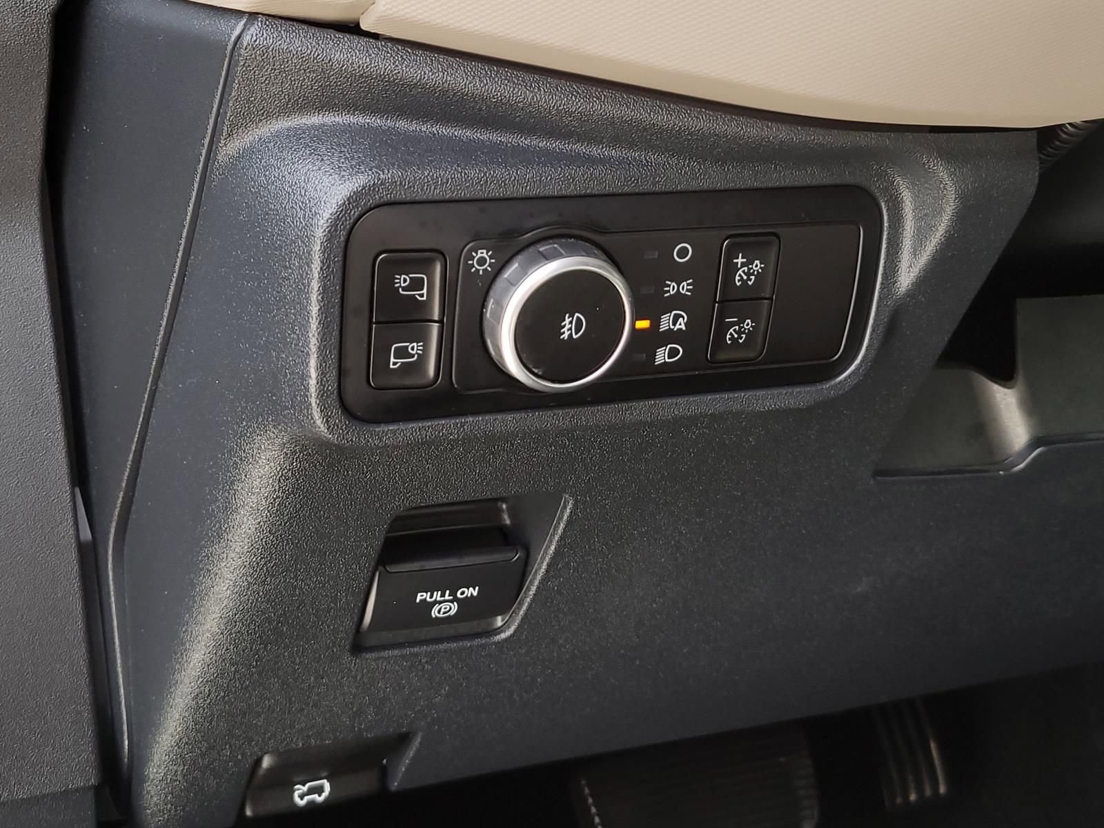 Used 2023 Ford Bronco Wildtrak image 12