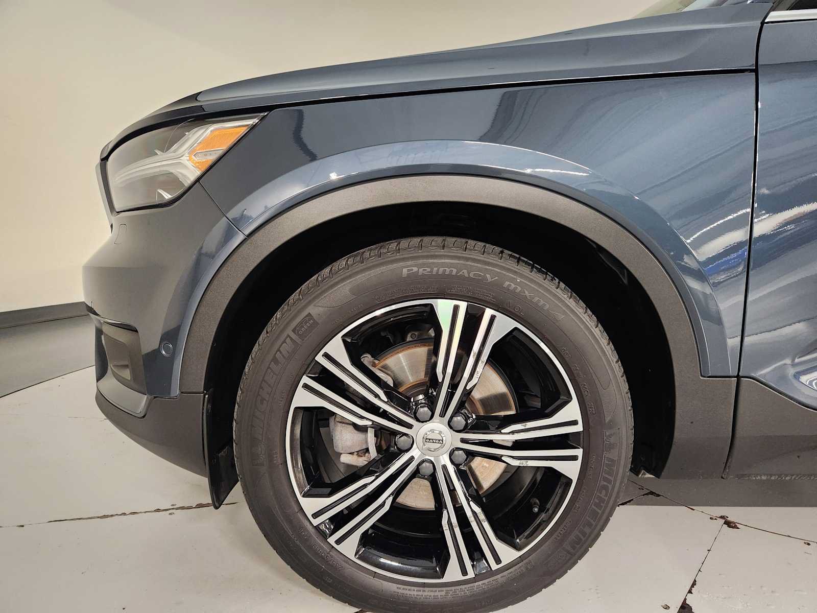 Used 2021 Volvo XC40 T5 Inscription w/ Protection Package Premier AWD/4WD image 11