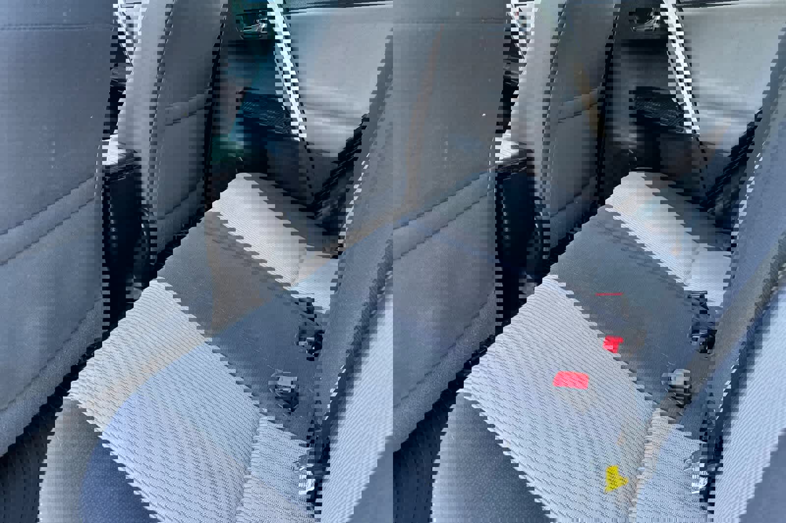 Used 2015 Toyota RAV4 XLE image 4