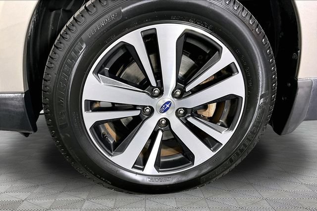Used 2018 Subaru Outback 2.5i Limited AWD/4WD image 31