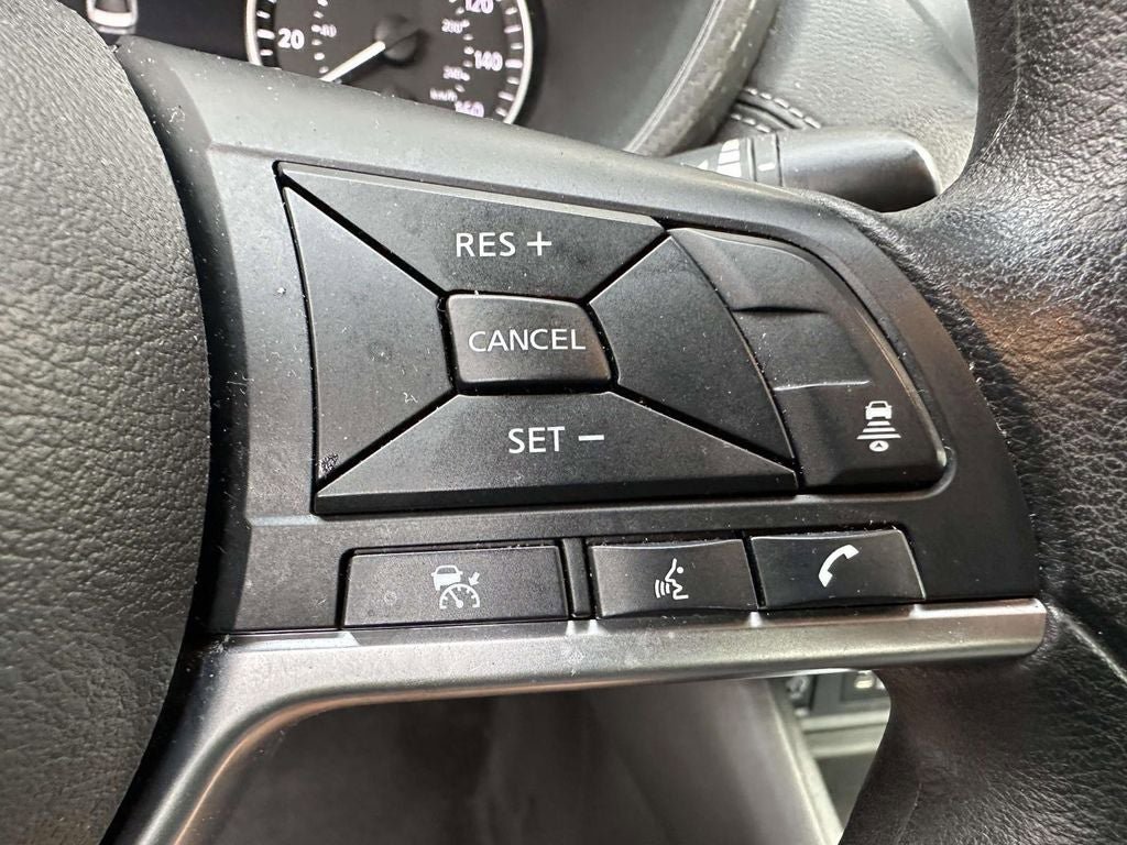 Used 2024 Nissan Sentra SV FWD image 26