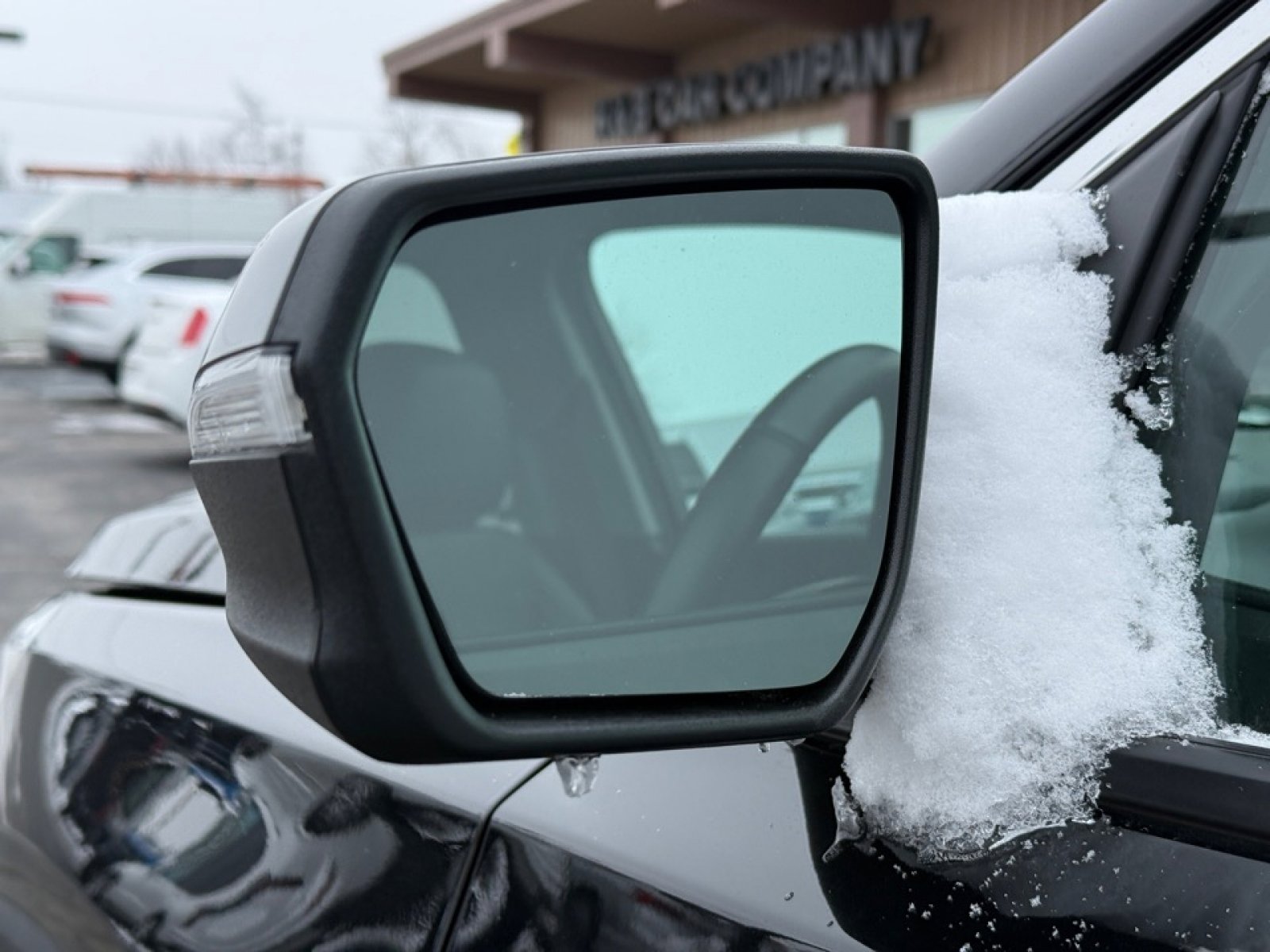 Used 2024 GMC Terrain SLT image 35