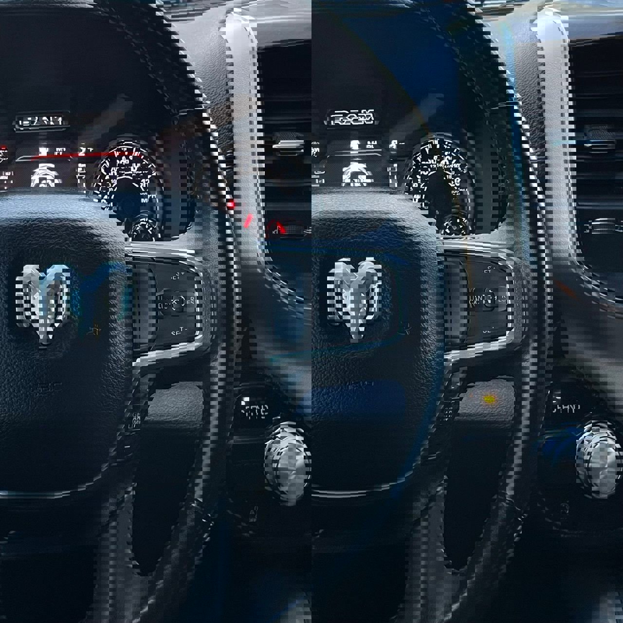 Used 2022 RAM 1500 Laramie image 15