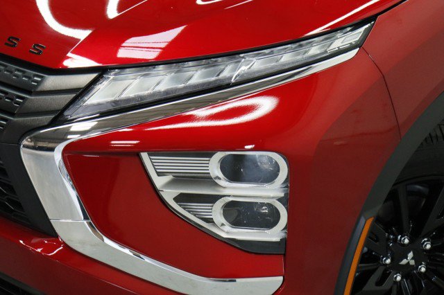 New 2026 Mitsubishi Eclipse Cross LE AWD/4WD image 2