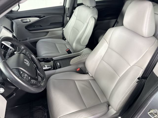 Used 2016 Honda Pilot Touring image 19