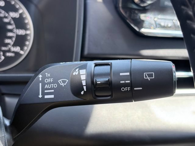 Used 2024 Mitsubishi Outlander SE Black Edition FWD image 15