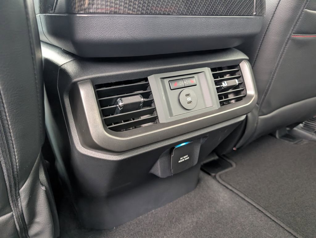 New 2025 Ford F150 Lariat w/ Equipment Group 502A High image 11