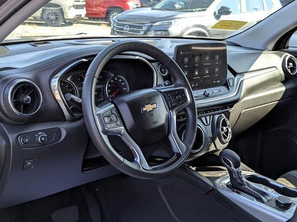 Certified 2023 Chevrolet Blazer LT w/ Convenience Package AWD/4WD image 39