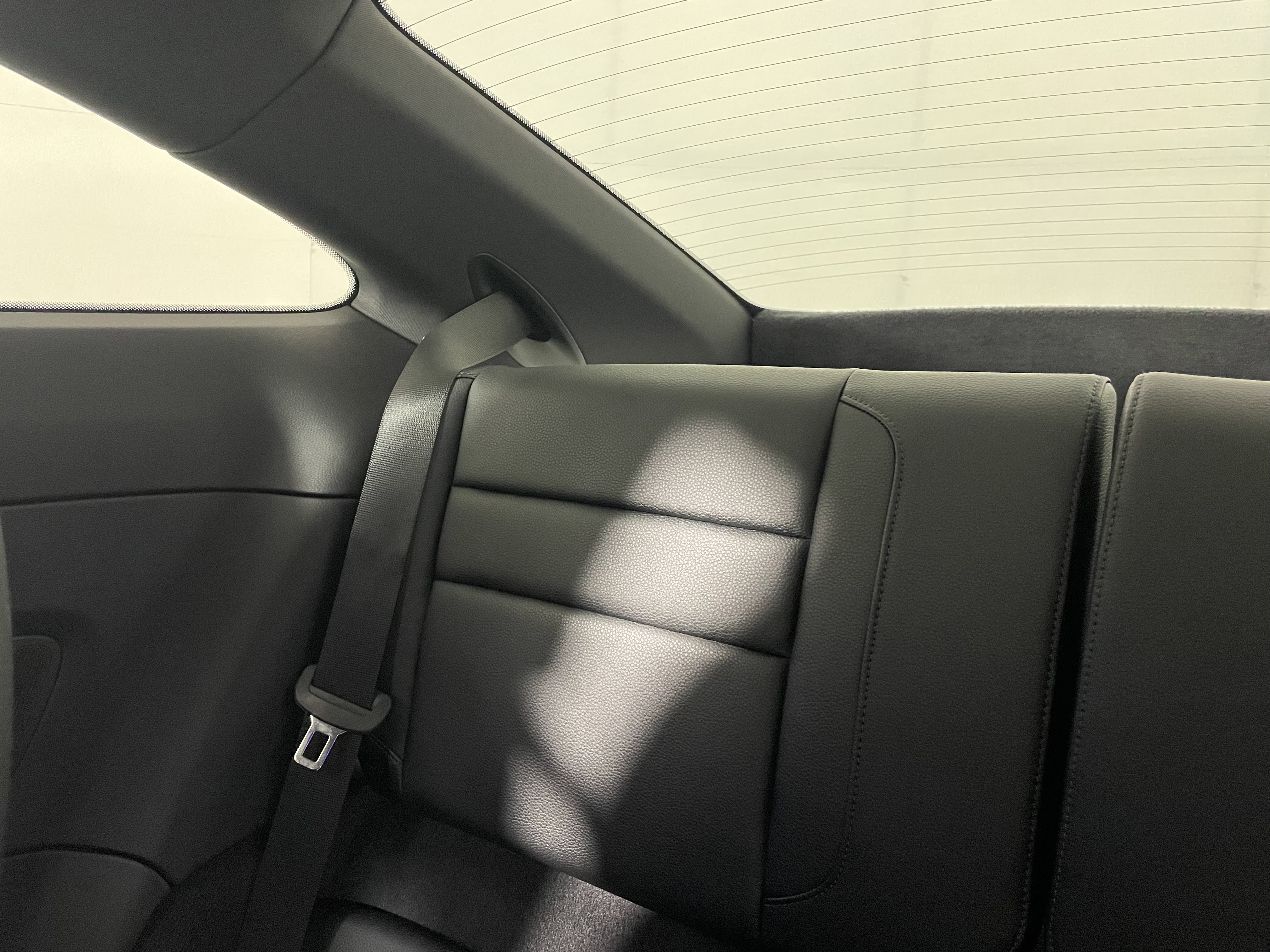 Certified 2024 Porsche 911 Carrera w/ Premium Package image 15