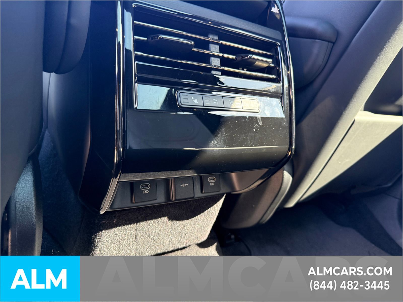 Used 2023 Land Rover Range Rover Sport SE Dynamic image 12