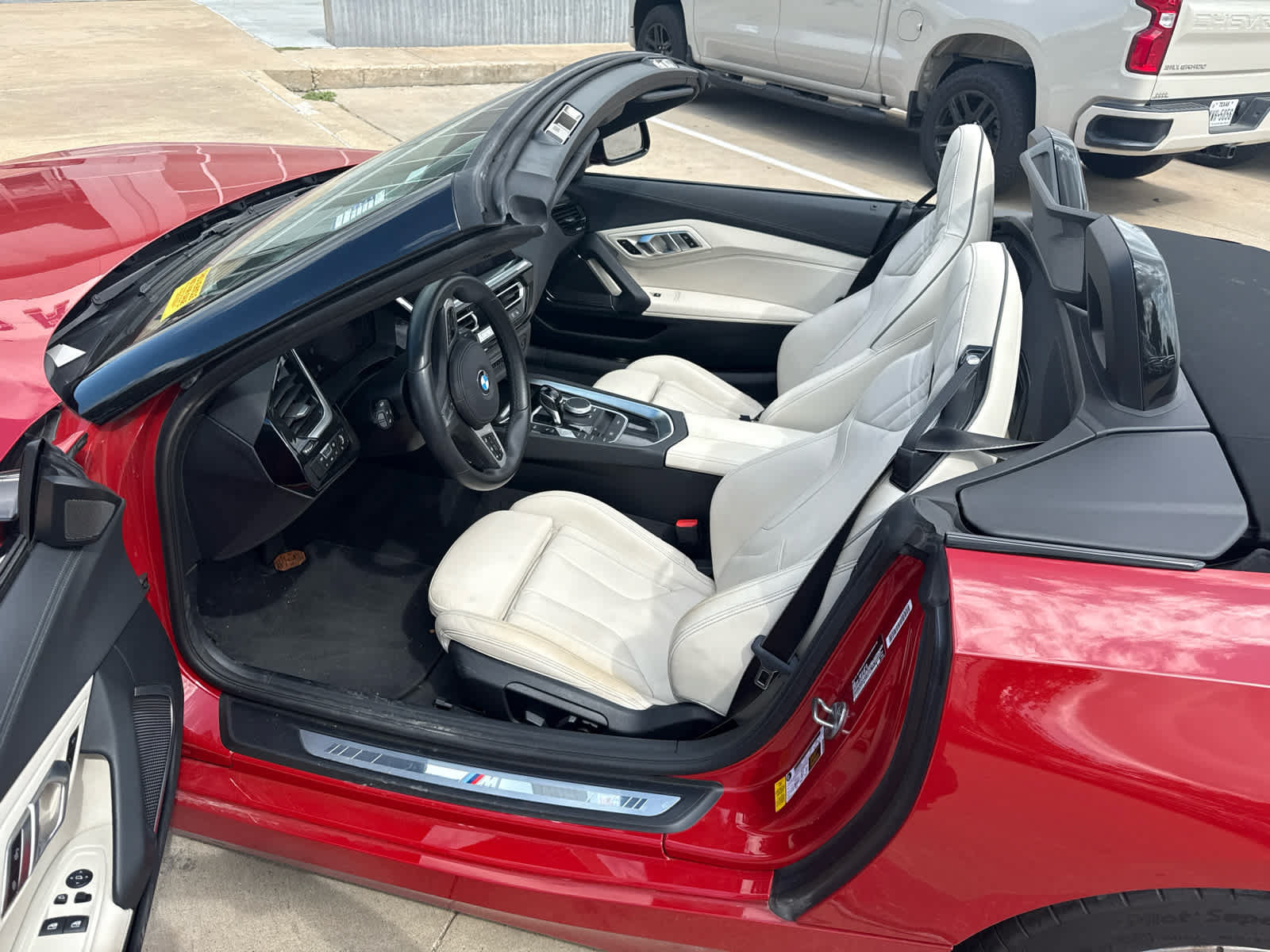 Used 2023 BMW Z4 sDrive30i w/ Premium Package RWD image 8