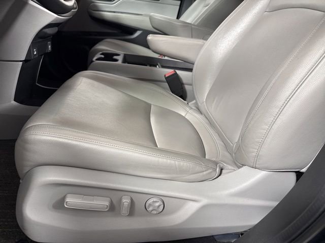 Used 2024 Honda Odyssey EX-L image 14