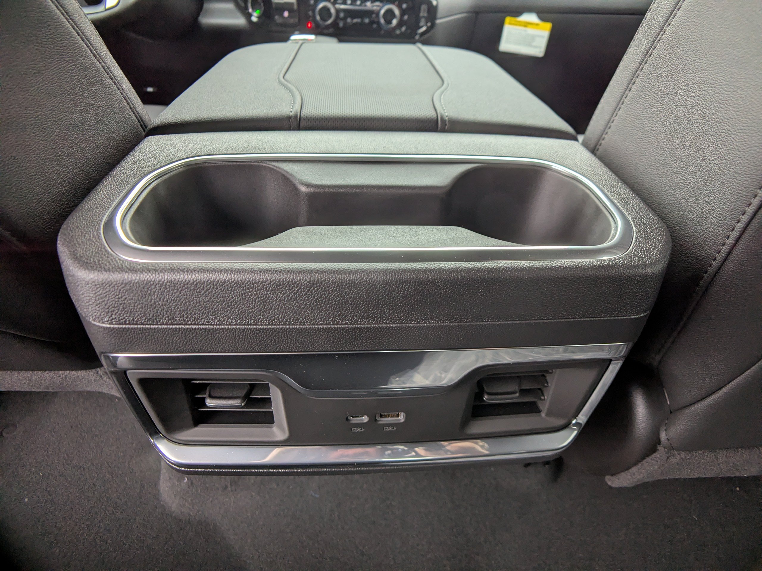 New 2026 Chevrolet Silverado 1500 LTZ w/ LPO, Dark Essentials Package AWD/4WD image 14