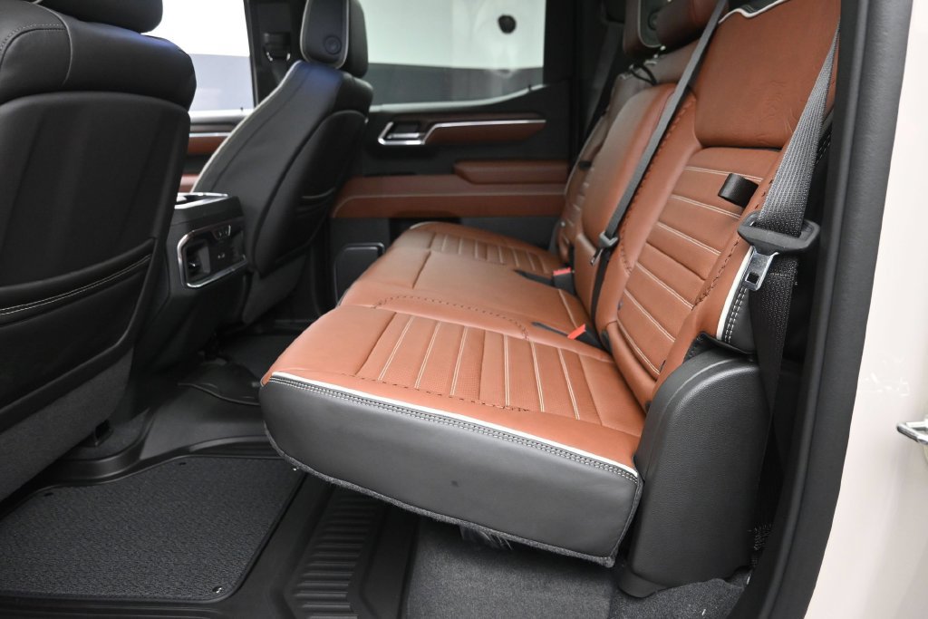 New 2026 GMC Sierra 1500 Denali Ultimate AWD/4WD image 12