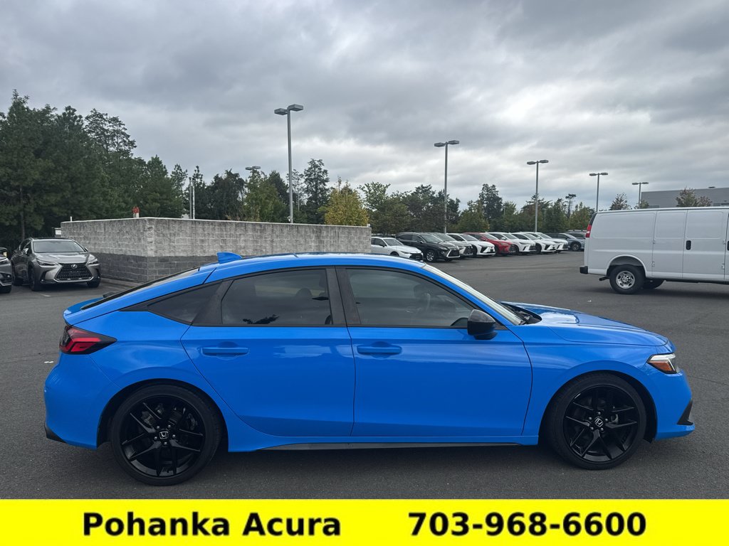 Used 2023 Honda Civic Sport image 8