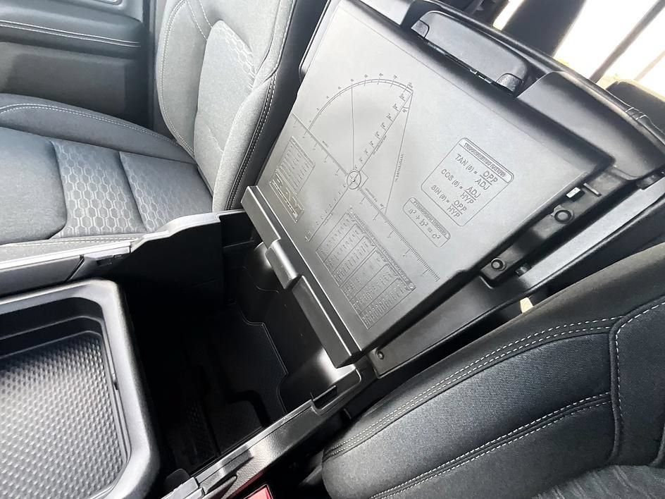 New 2026 RAM 1500 Big Horn w/ Night Edition AWD/4WD image 25