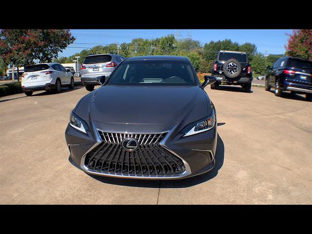 Certified 2023 Lexus ES 350 w/ Premium Package FWD image 3