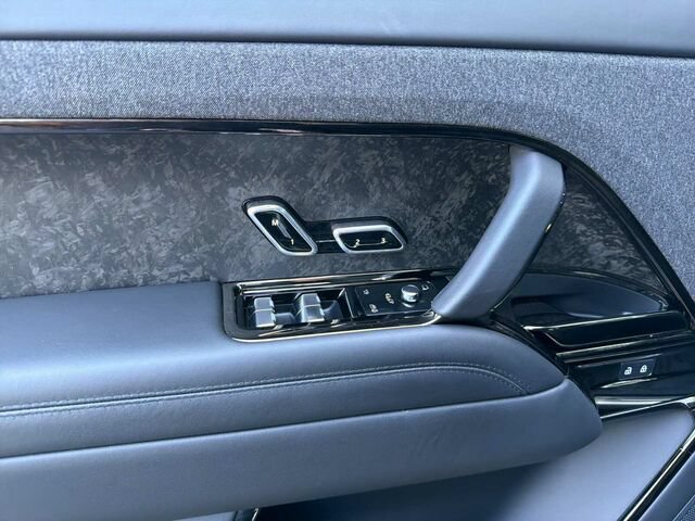 Used 2023 Land Rover Range Rover Sport First Edition AWD/4WD image 11