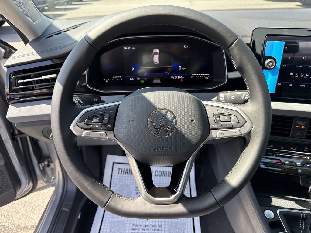 New 2025 Volkswagen Jetta SE image 24