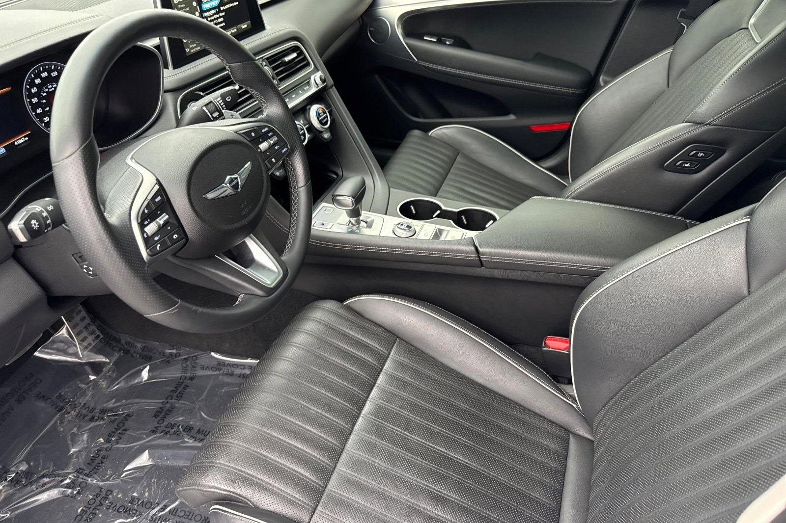 Used 2019 Genesis G70 3.3T Advanced image 4