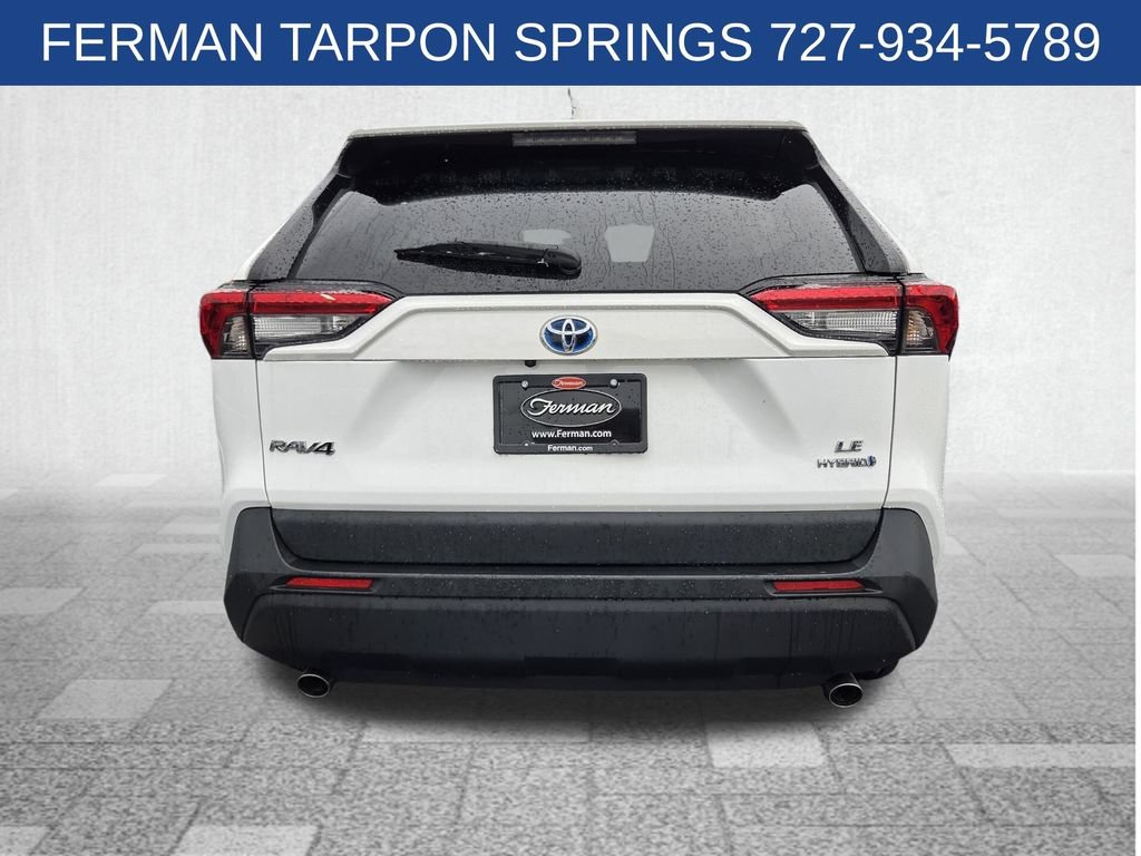 Used 2024 Toyota RAV4 LE AWD/4WD image 9