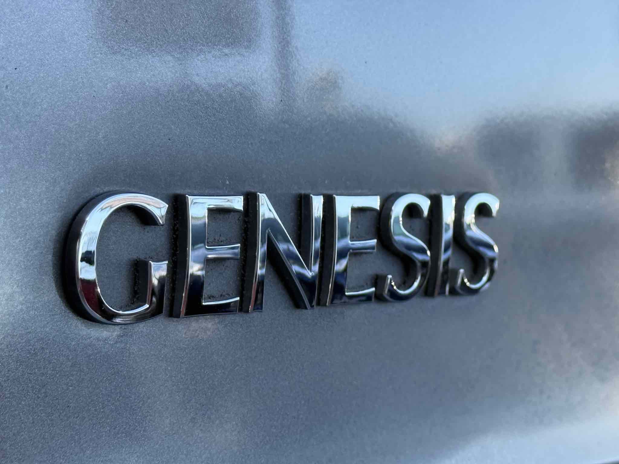 Used 2016 Hyundai Genesis 3.8 w/ Option Group 04 image 12