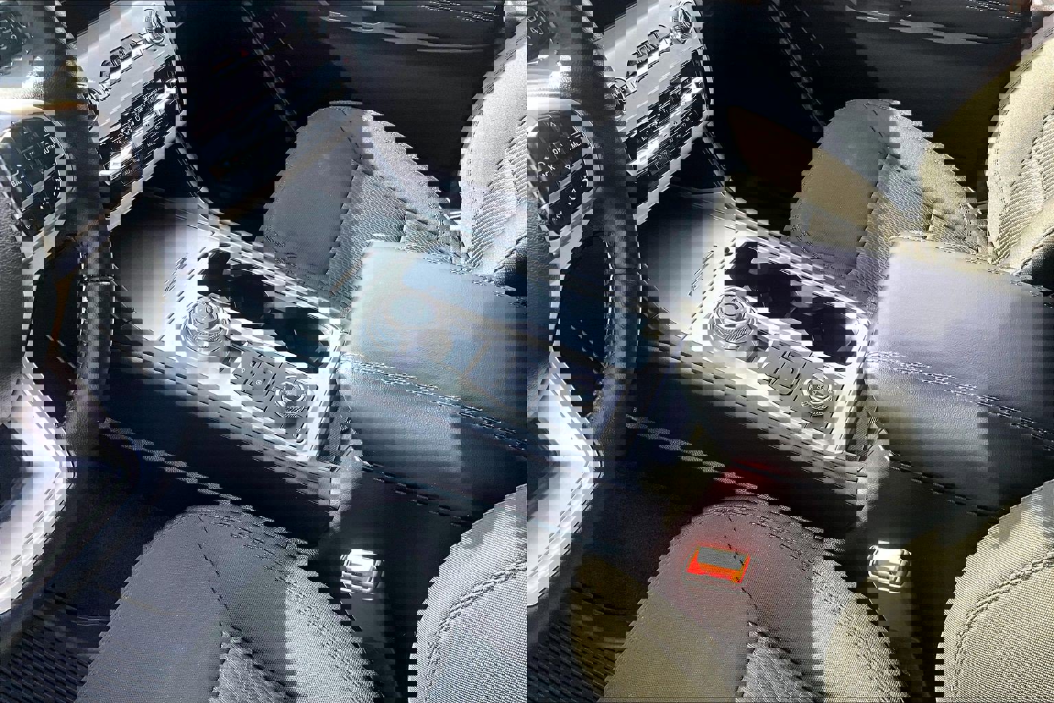 Used 2022 Ford Explorer XLT w/ Class IV Trailer Tow Package image 14