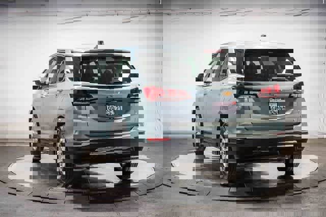 Used 2022 Chevrolet Equinox LT w/ LPO, Floor Liner Package image 2