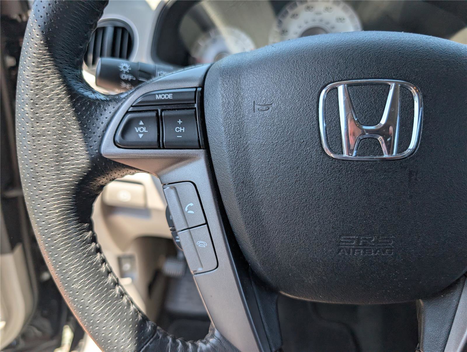Used 2015 Honda Pilot Touring image 27