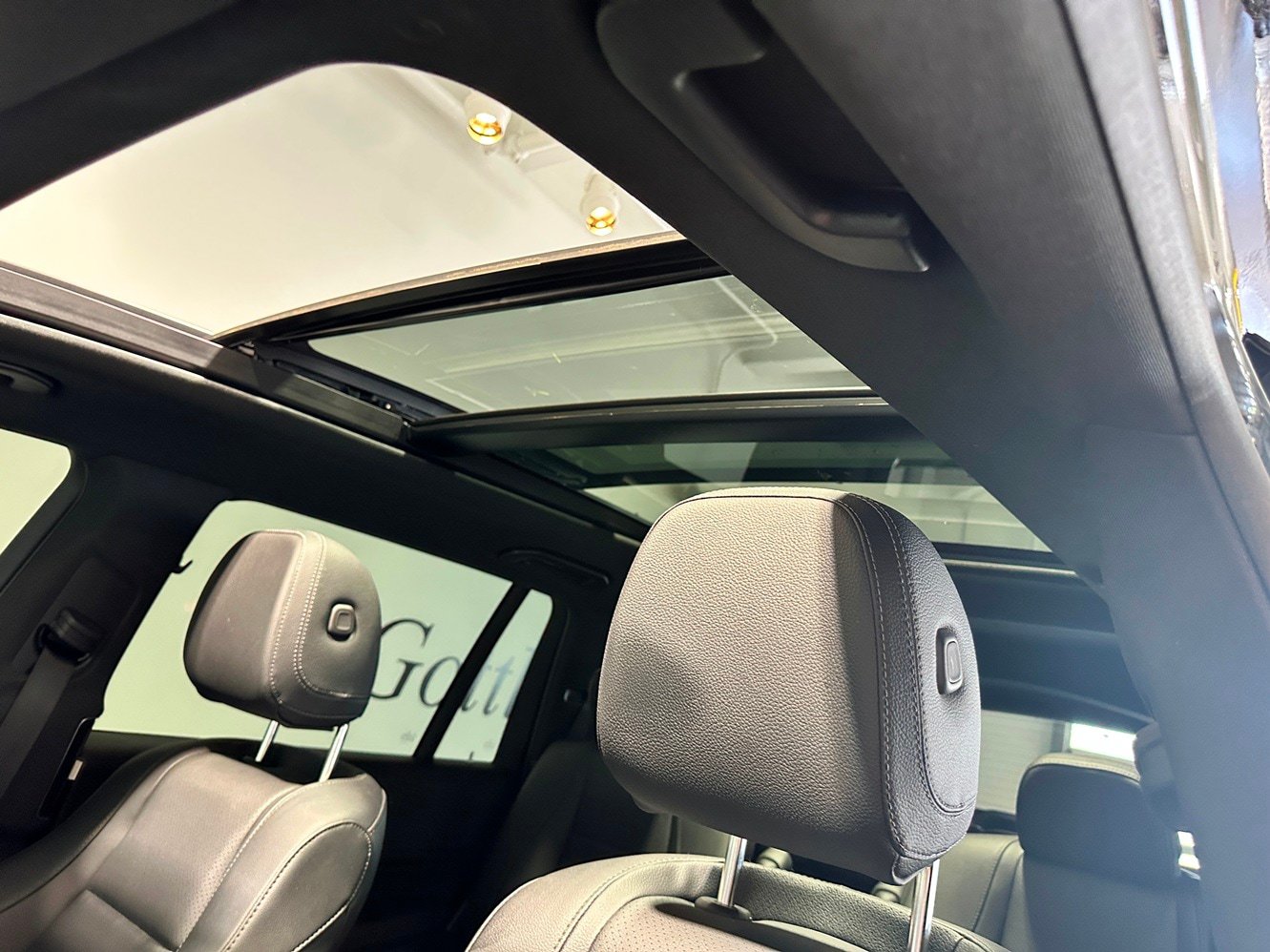 Certified 2023 Mercedes-Benz GLS 450 4MATIC image 32