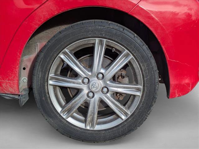Used 2014 Toyota Yaris SE image 10