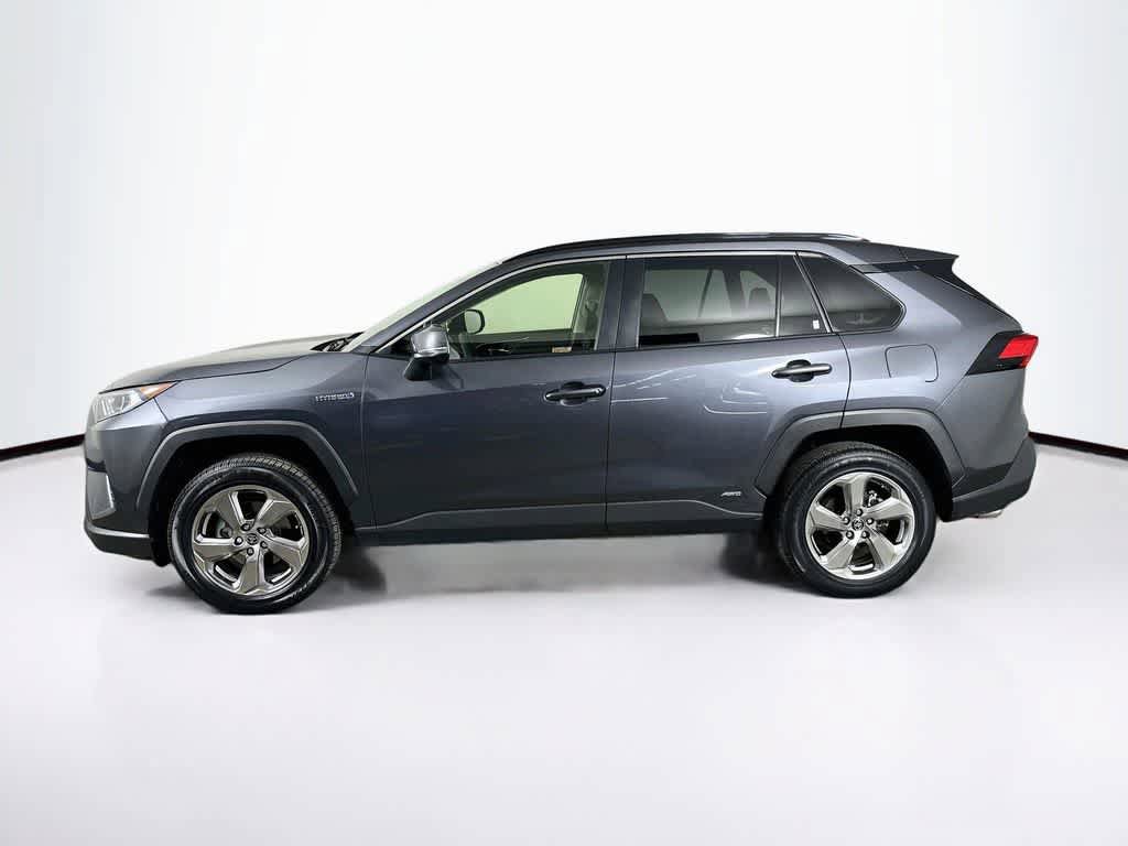 Used 2021 Toyota RAV4 XLE Premium AWD/4WD image 3