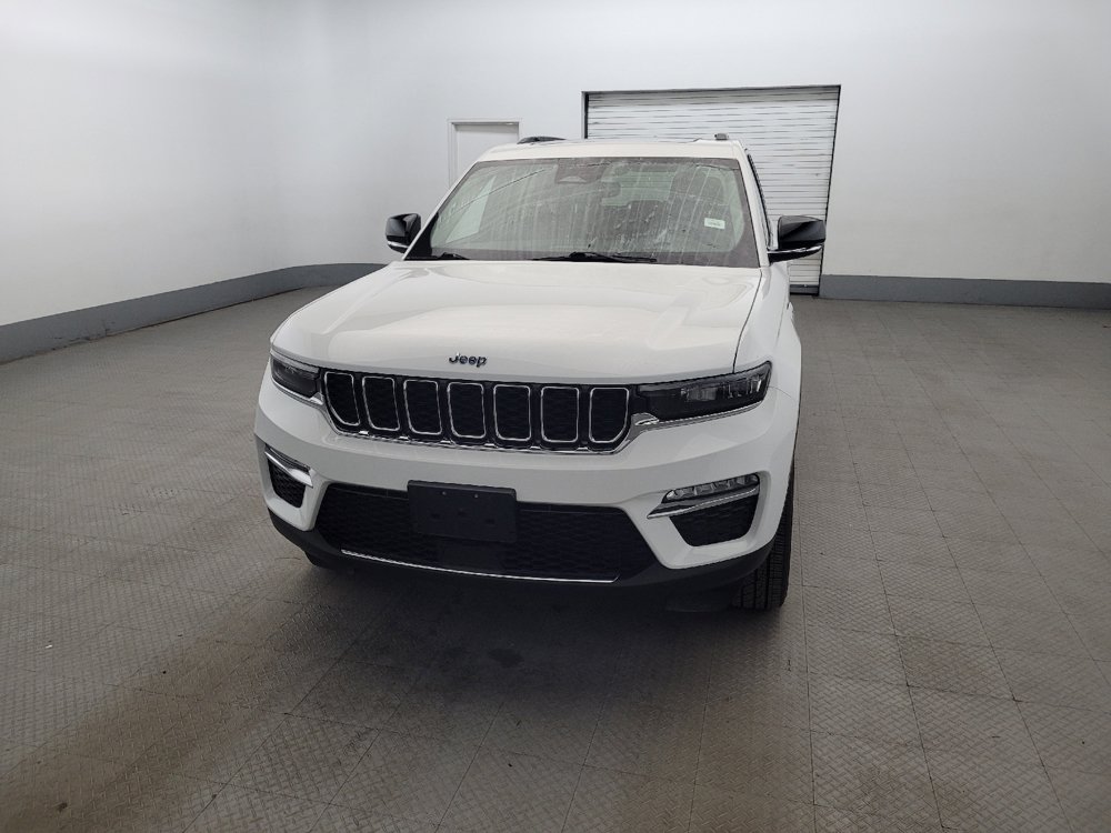 Used 2023 Jeep Grand Cherokee 4WD 4xe image 15