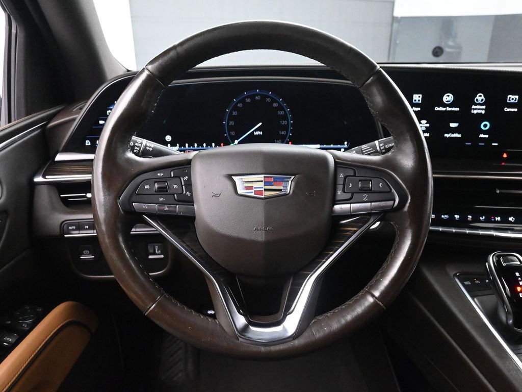 Used 2022 Cadillac Escalade Premium Luxury image 28