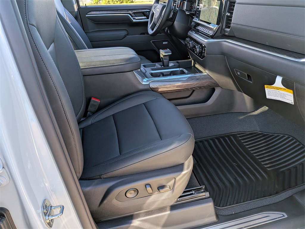 New 2026 Chevrolet Silverado 1500 LTZ w/ Technology Package image 26