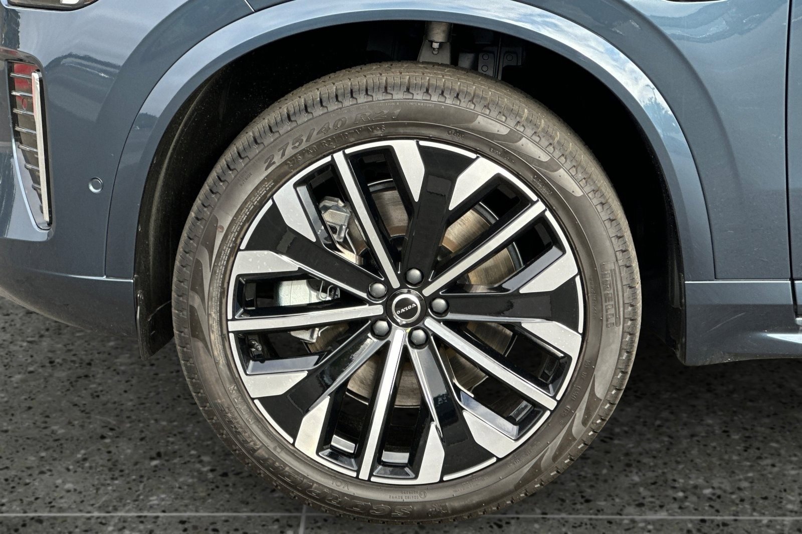 New 2026 Volvo XC90 T8 Plus image 11