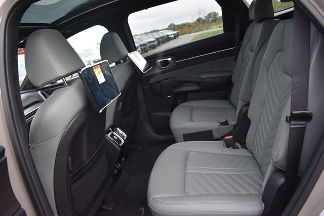 New 2025 Kia Sorento SX Prestige w/ Sage Leather Package AWD/4WD image 23