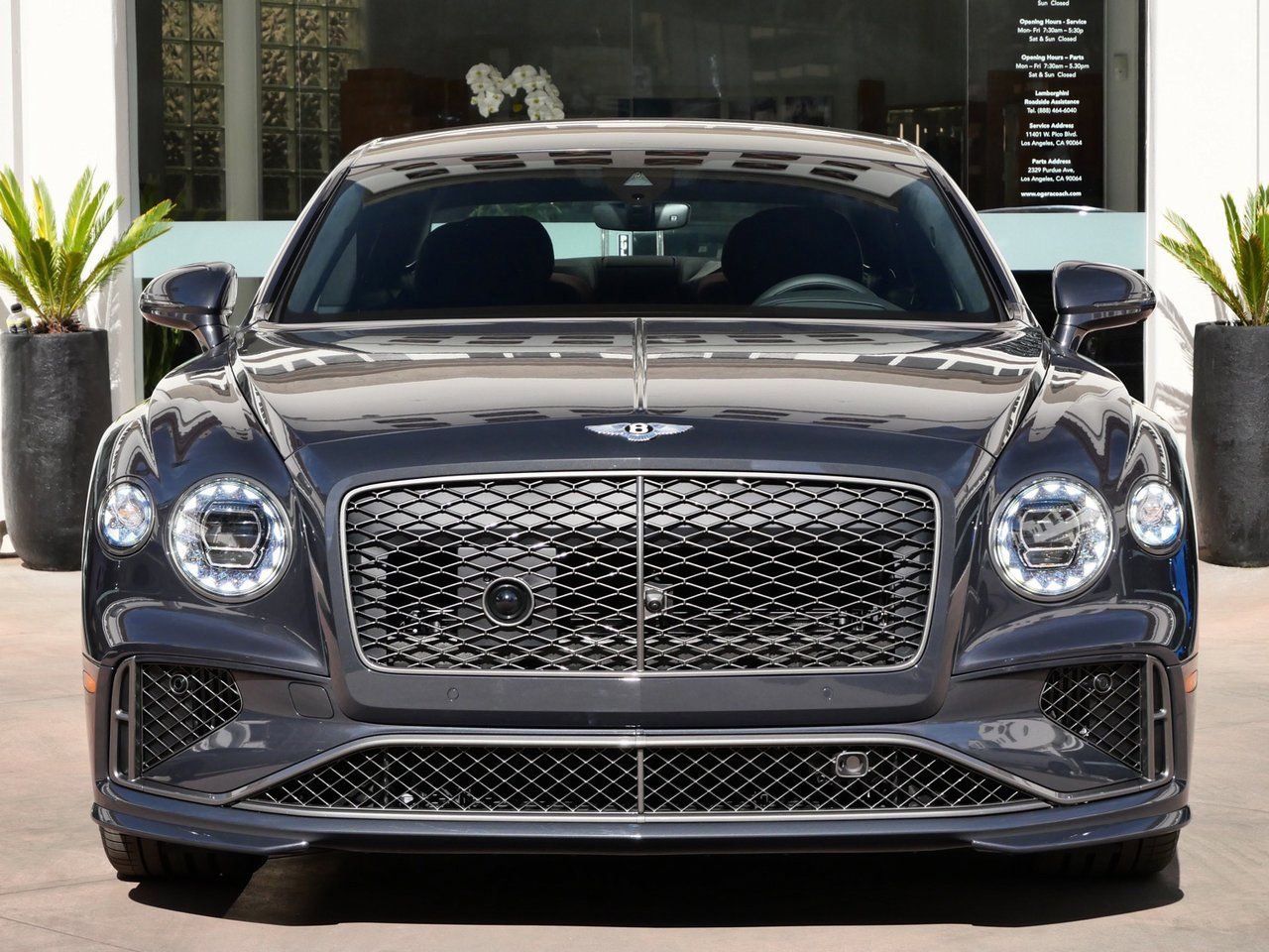 New 2025 Bentley Flying Spur Plug-In Hybrid image 26