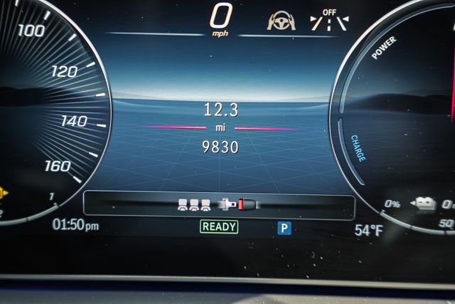 Used 2025 Mercedes-Benz GLE 450e 4MATIC image 46