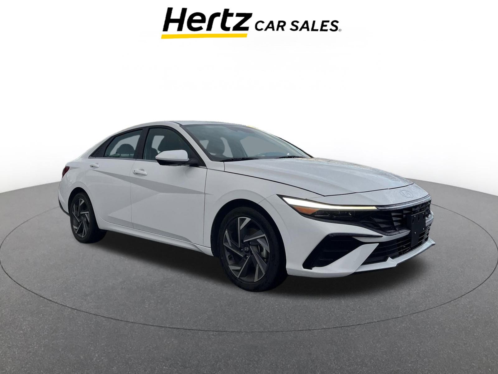 Used 2025 Hyundai Elantra SEL image 1