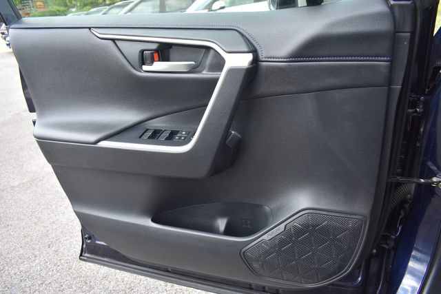 Used 2019 Toyota RAV4 XSE w/ XSE Weather Package AWD/4WD image 33