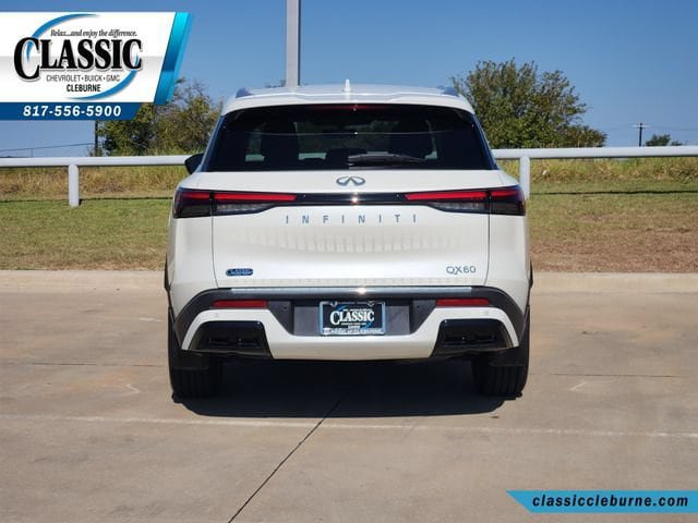 Used 2023 INFINITI QX60 Luxe w/ Cargo Package FWD image 9