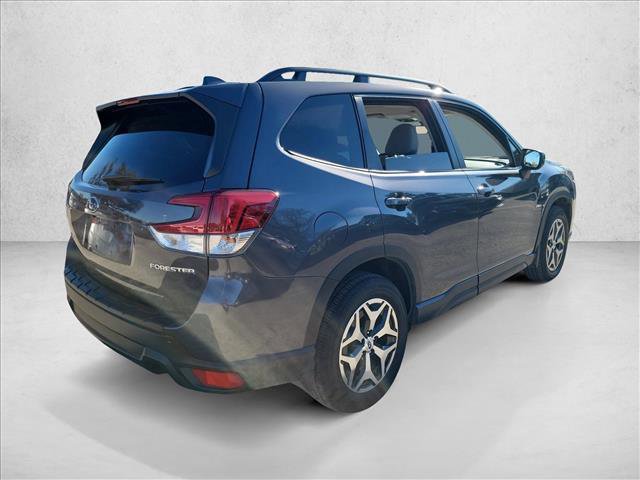 Used 2023 Subaru Forester Premium w/ Popular Package #2 image 5