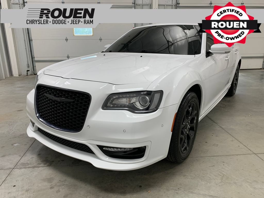 Used 2023 Chrysler 300 Touring L w/ Comfort Group