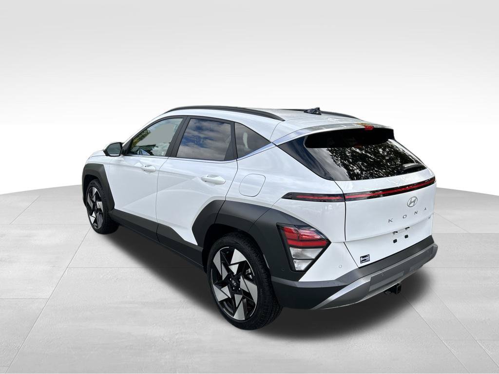 Used 2026 Hyundai Kona Limited FWD image 3
