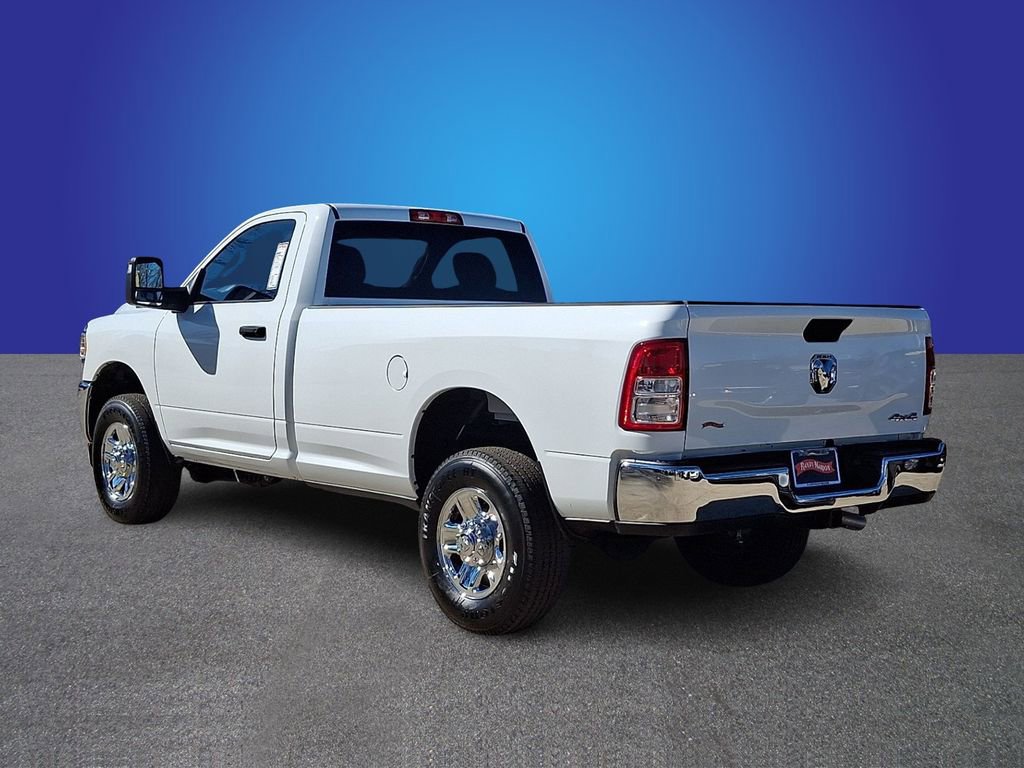 Used 2024 RAM 2500 Tradesman w/ Chrome Appearance Group image 6