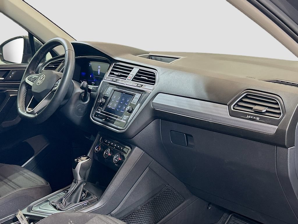 Used 2024 Volkswagen Tiguan S FWD image 27